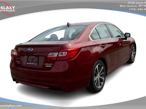 Used 2017 Subaru Legacy 2.5i Limited image 5