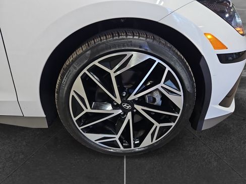 Used 2024 Hyundai Ioniq 6 SEL AWD/4WD image 34