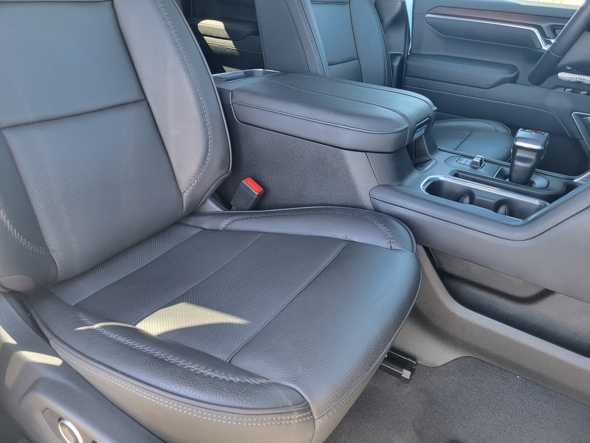 Used 2026 GMC Sierra 1500 Denali AWD/4WD image 12