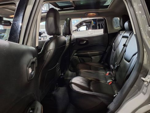 Certified 2021 Jeep Compass Limited w/ Sun and Sound Group AWD/4WD image 21