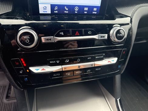 Used 2023 Ford Explorer ST w/ Equipment Group 401A image 16