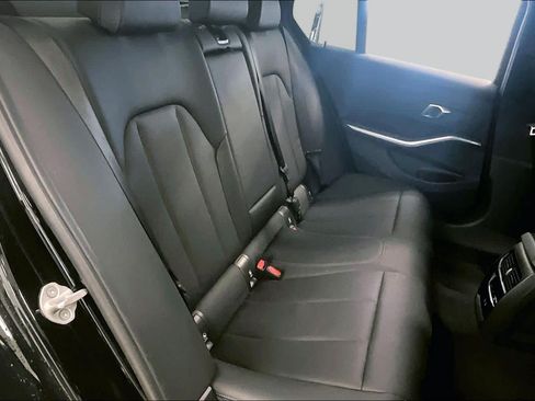 Used 2024 BMW 330i Sedan w/ Convenience Package RWD image 18