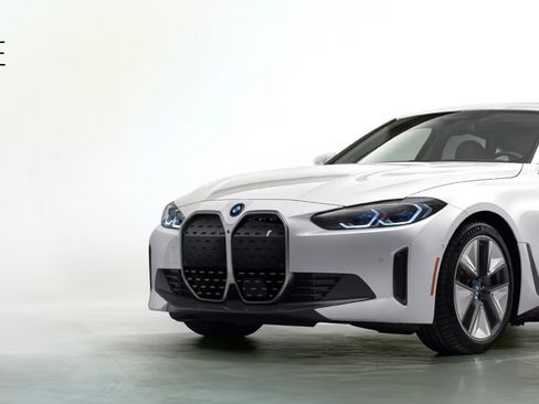 New 2026 BMW M5 w/ M Driver's Package AWD/4WD image 40