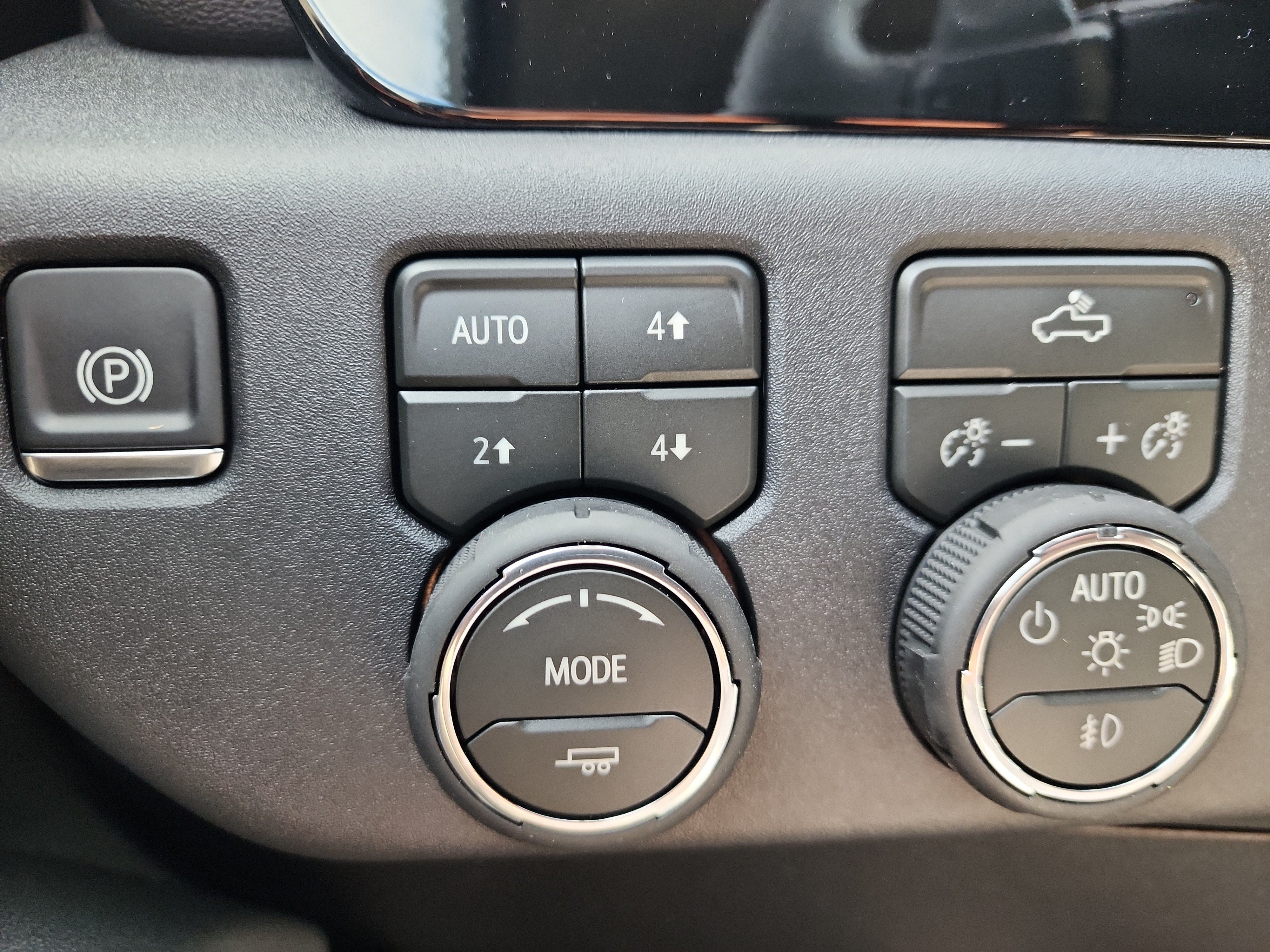 New 2026 Chevrolet Silverado 1500 RST w/ Convenience Package II AWD/4WD image 22