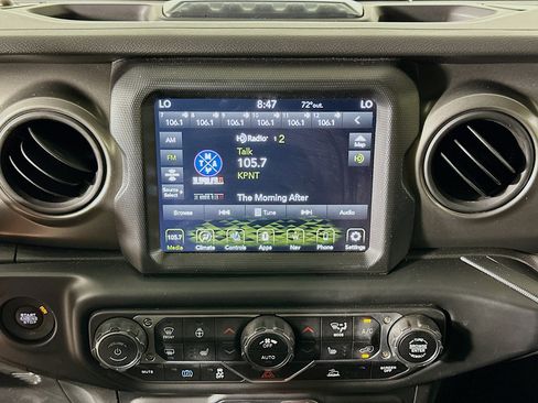 Used 2023 Jeep Wrangler Unlimited w/ Sun & Screen Package AWD/4WD image 19