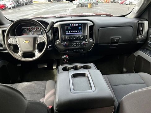Used 2018 Chevrolet Silverado 1500 LT w/ All Star Edition image 3