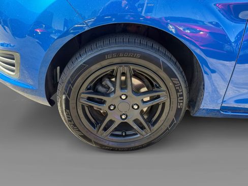 Used 2019 Ford Fiesta SE FWD image 9