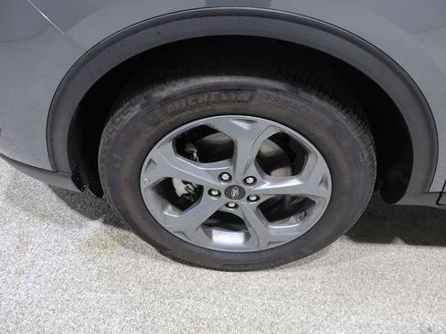 Used 2025 Ford Escape ST-Line Select AWD/4WD image 8