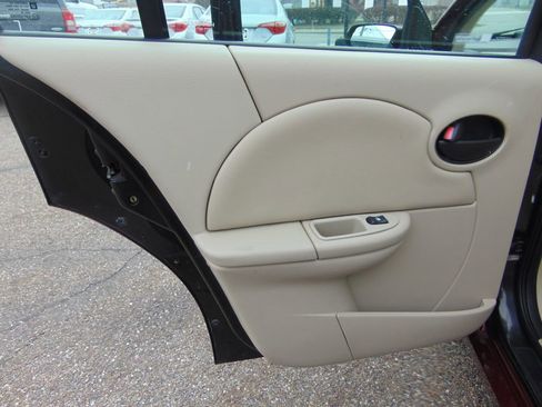 Used 2003 Saturn ION Level 3 image 13