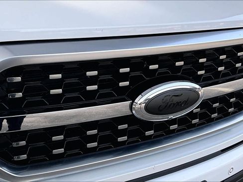 Used 2021 Ford F150 Platinum w/ Equipment Group 701A High image 28