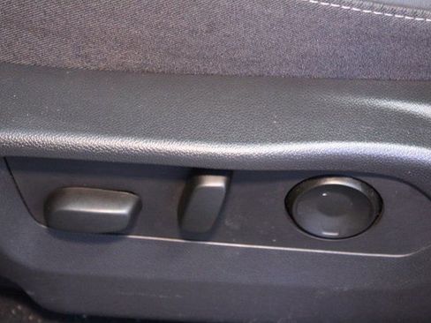 Used 2024 Buick Envision Preferred image 19