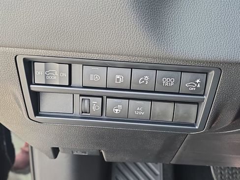 Used 2026 Toyota Sequoia Limited RWD image 27