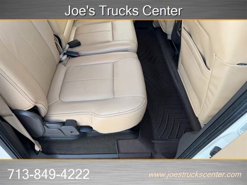 Used 2016 Ford F250 Lariat w/ Lariat Ultimate Package image 33