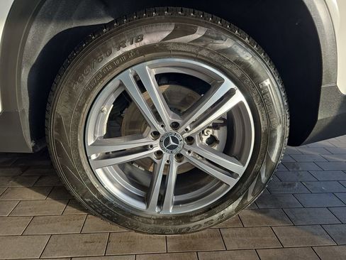 Certified 2022 Mercedes-Benz GLC 300 image 37