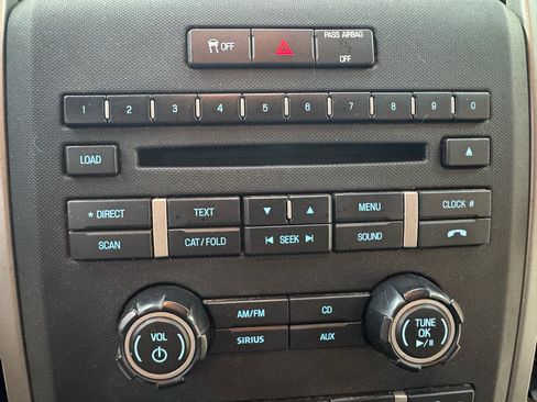 Used 2012 Ford F150 XLT w/ XLT Chrome Pkg image 26