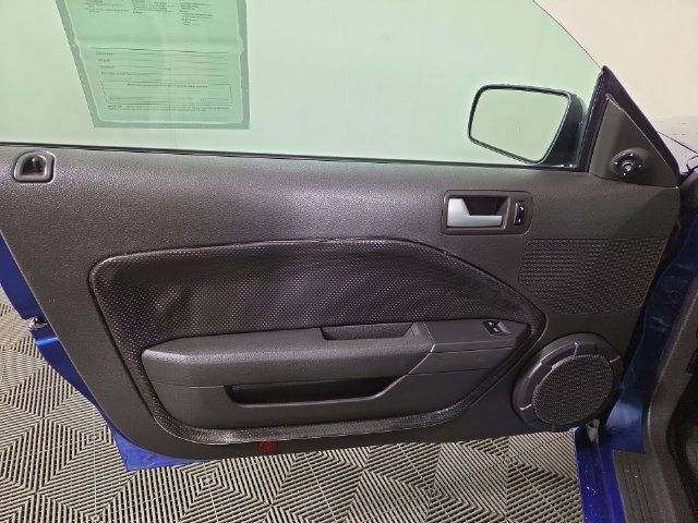 Used 2007 Ford Mustang GT RWD image 26