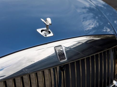 Used 2024 Rolls-Royce Spectre w/ Spectre Launch Package image 10