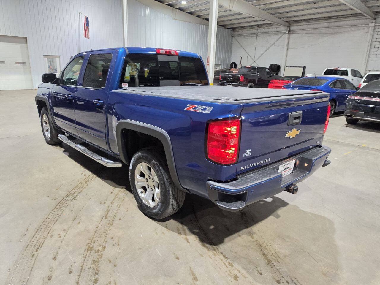 Used 2017 Chevrolet Silverado 1500 LT w/ All Star Edition AWD/4WD image 9