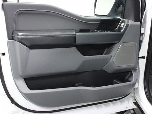 Used 2024 Ford F150 Lightning Flash AWD/4WD image 11