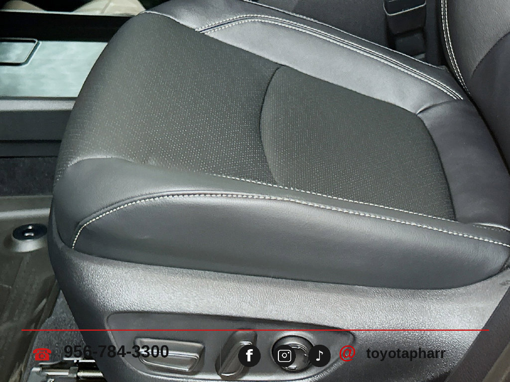 New 2026 Toyota Sienna Platinum AWD/4WD image 19