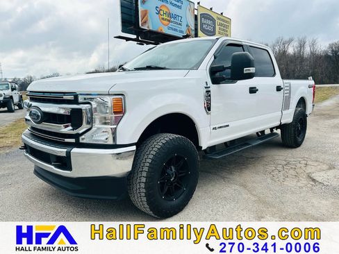 Used 2020 Ford F250 XLT image 1