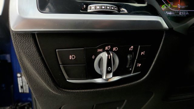 Used 2021 BMW X3 sDrive30i w/ Convenience Package (ZC2) RWD image 50