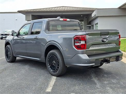 New 2025 Ford Maverick Lobo image 4