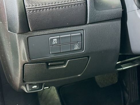 Used 2017 MAZDA MAZDA6 Sport image 11