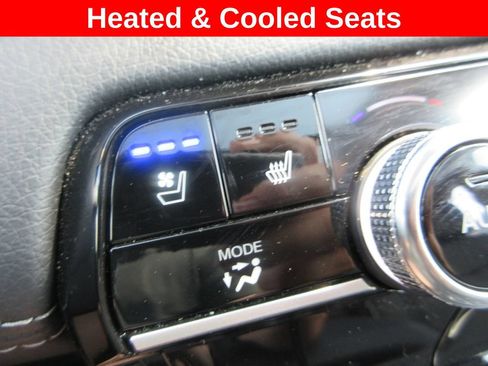 Used 2025 Honda Pilot Elite image 20