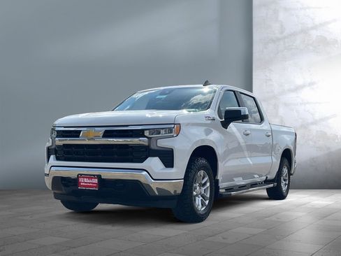Used 2025 Chevrolet Silverado 1500 LT AWD/4WD image 1