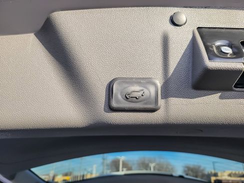 Certified 2017 GMC Acadia Limited SLT image 21