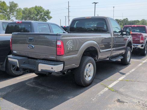Used 2016 Ford F250 XLT w/ XLT Value Package AWD/4WD image 3