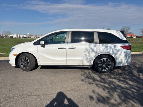 Used 2024 Honda Odyssey EX-L image 7