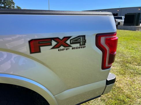 Used 2015 Ford F150 Platinum w/ Equipment Group 701A Luxury image 48