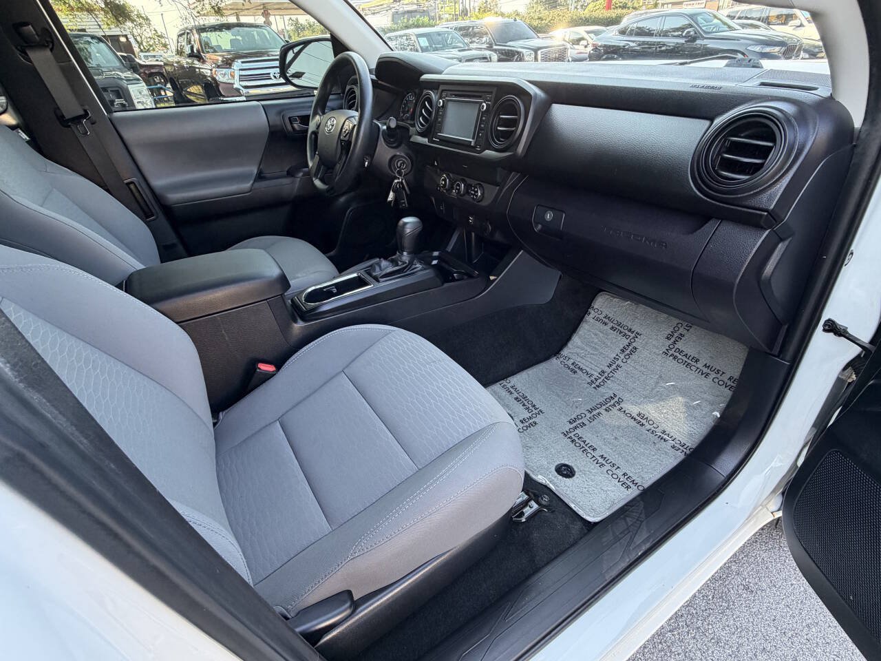 Used 2019 Toyota Tacoma SR RWD image 15