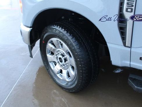 New 2026 Ford F250 Lariat w/ Chrome Package image 5