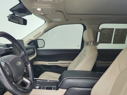 Used 2022 Ford Expedition Max Platinum RWD image 14