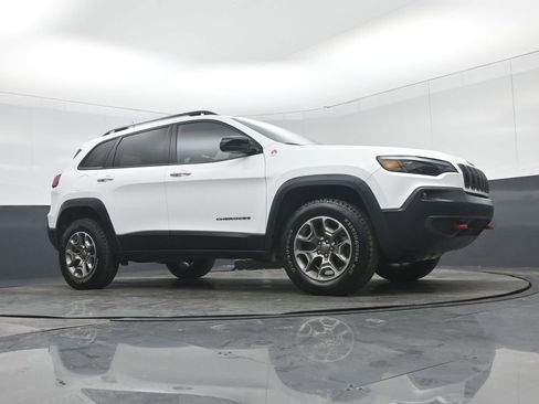 Used 2022 Jeep Cherokee Trailhawk w/ Premium Leather Package image 52