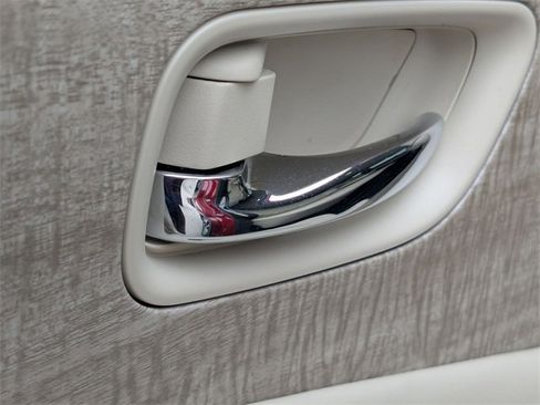 Used 2024 Nissan Murano SL image 27