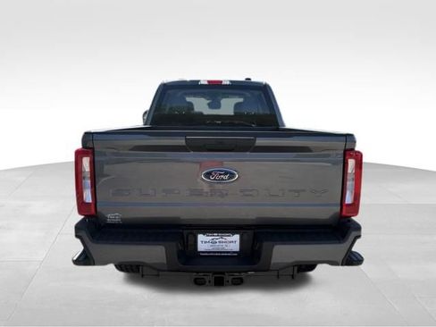 New 2026 Ford F250 XL AWD/4WD image 10
