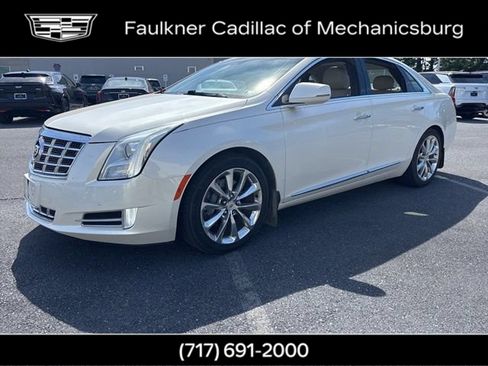 Used 2014 Cadillac XTS Luxury w/ Driver Awareness Package AWD/4WD image 3