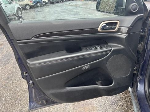 Used 2014 Jeep Grand Cherokee Limited AWD/4WD image 10