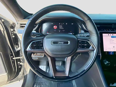 Used 2023 Jeep Grand Cherokee Summit w/ Adv Protech Group IV image 39