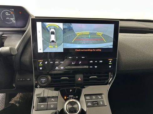 Used 2023 Subaru Solterra AWD image 22