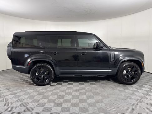 Used 2024 Land Rover Defender 130 S AWD/4WD image 8