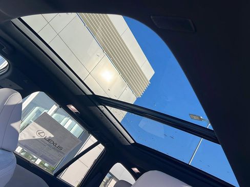 New 2026 Lexus TX 350 AWD image 32