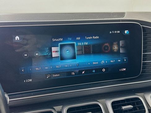 Used 2020 Mercedes-Benz GLE 350 image 27