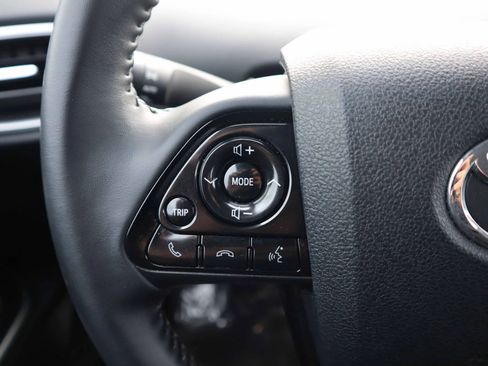 Used 2020 Toyota Prius Prime XLE image 15