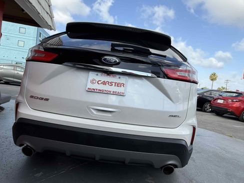 Used 2019 Ford Edge SEL w/ Equipment Group 201A image 26