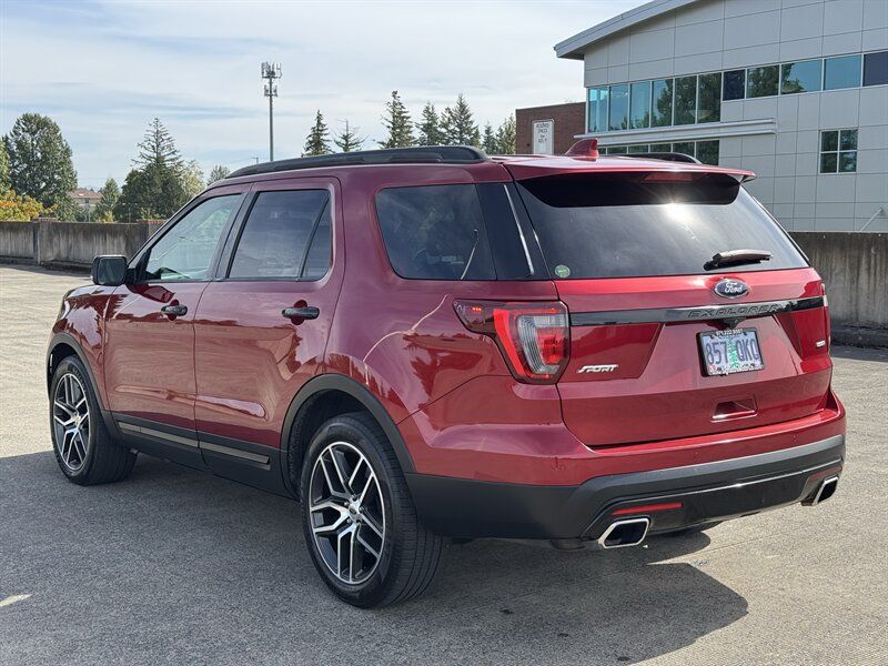 Used 2016 Ford Explorer Sport w/ Equipment Group 401A AWD/4WD image 3